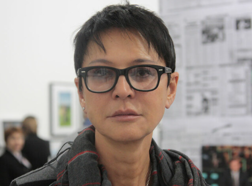 Ирина Хакамада сменила стрижку на «креативный горшок»