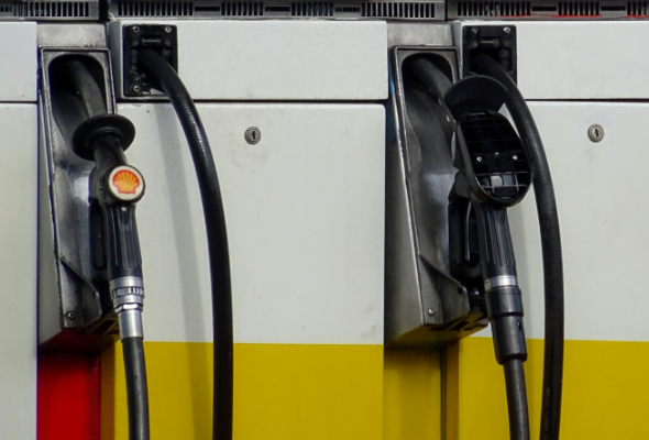 Ученые из США предупредили о риске склероза из-за хранения бензина в гараже