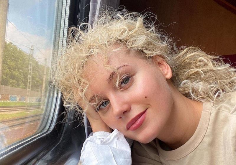 Актриса Асмус показала редкое фото дочери от Харламова