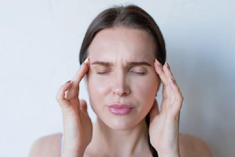 В ИА «Кулик» перечислили 5 способов снять головную боль без таблеток