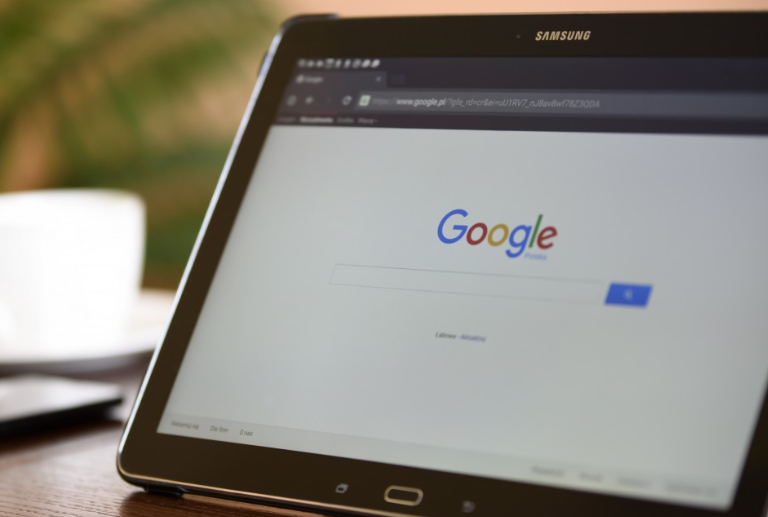Google расширила возможности виртуальной примерки