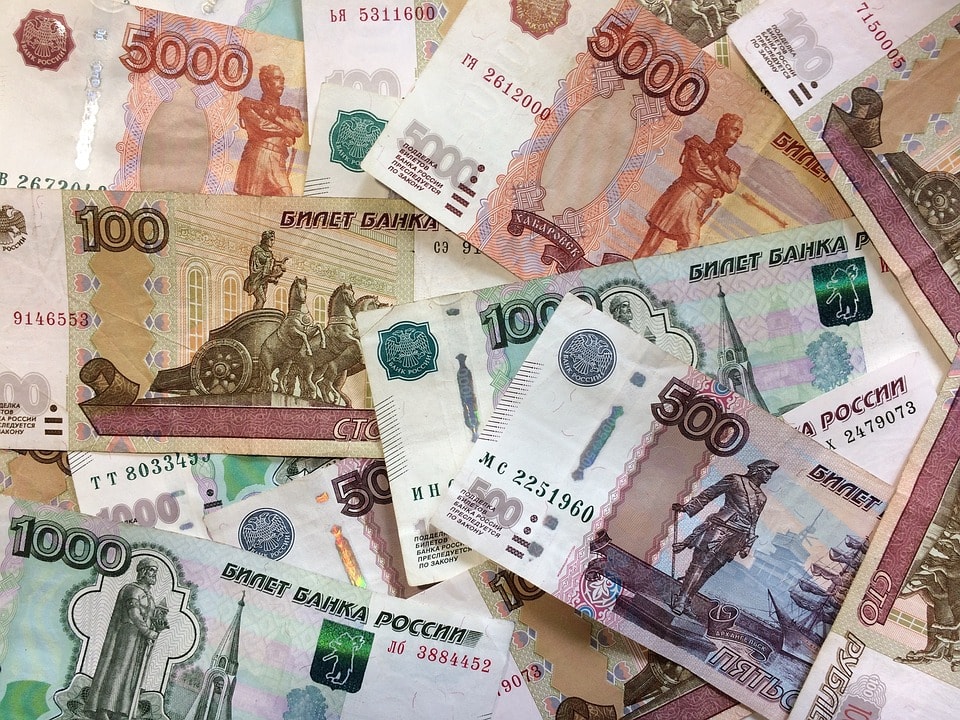 Банки предложили поднять порог контроля операций до 1 млн рублей